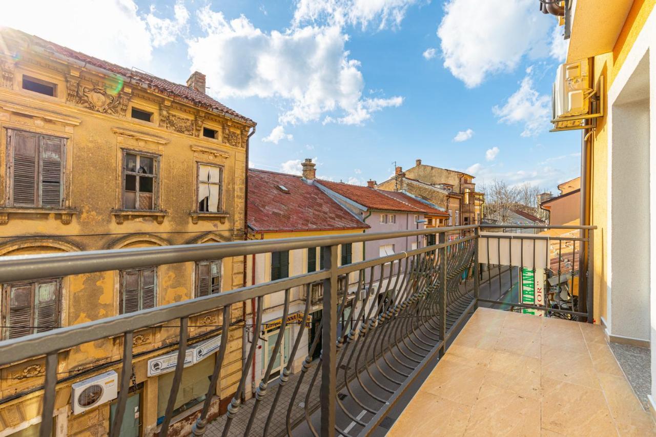 Sare Apartman *