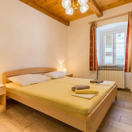 Apartman Sare Crikvenica Exterior photo