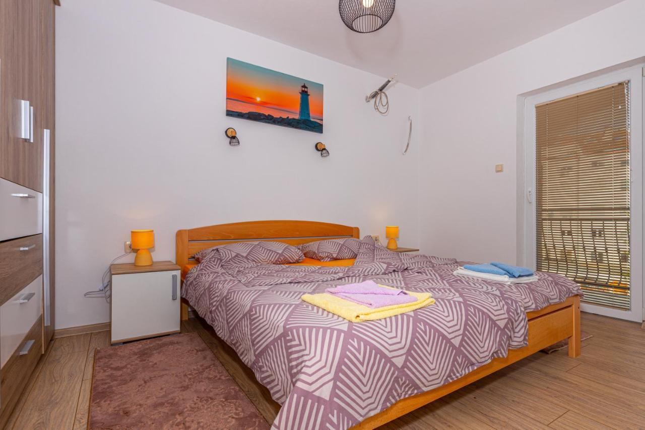 Apartment Sare *